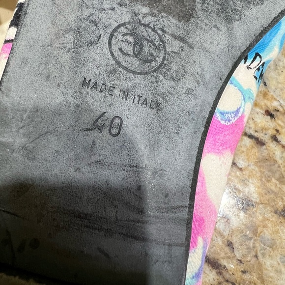 CHANEL VTG Graffiti Cap-Toe Interlocking CC Logo Ballet Flats 40 - Picture 8 of 13